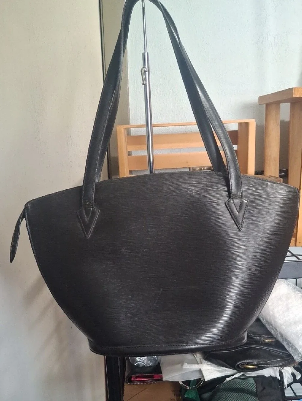 Louis Vuitton black louis